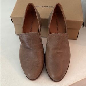 Lucky Brand Ellanzo Tan Leather Slip-Ons